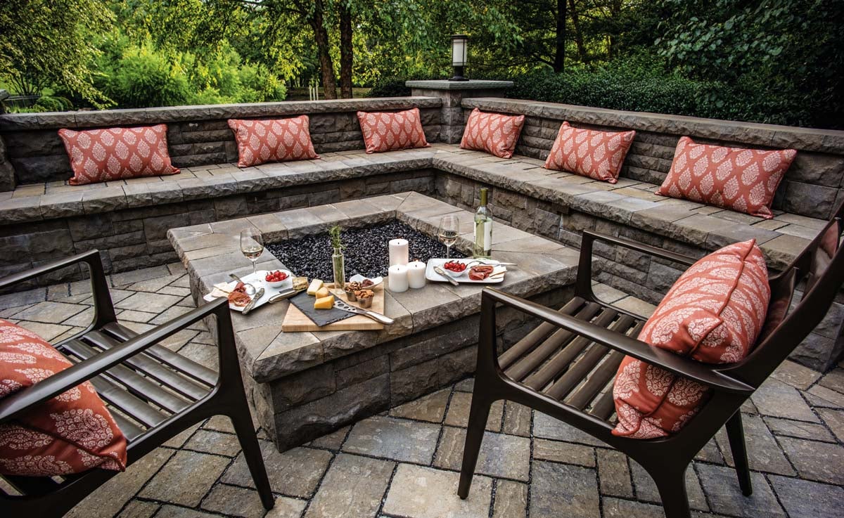 Fire Pit Design Tips Trends Outdoor Living By Belgard